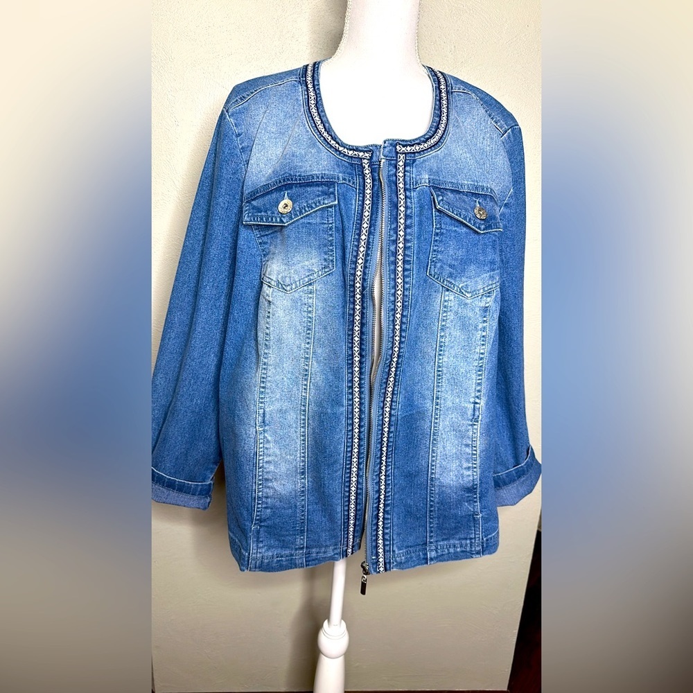 Women’s Denim Jean Jacket size 18